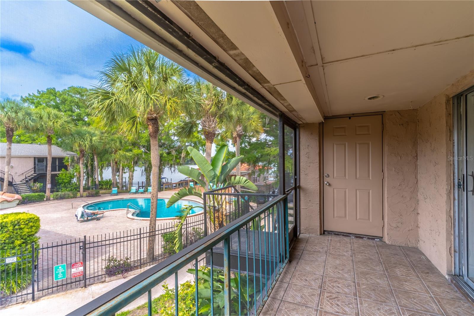 1177 PASEO DEL MAR D