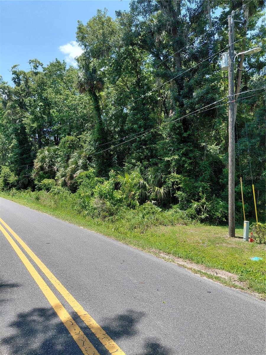 RIVER ROAD