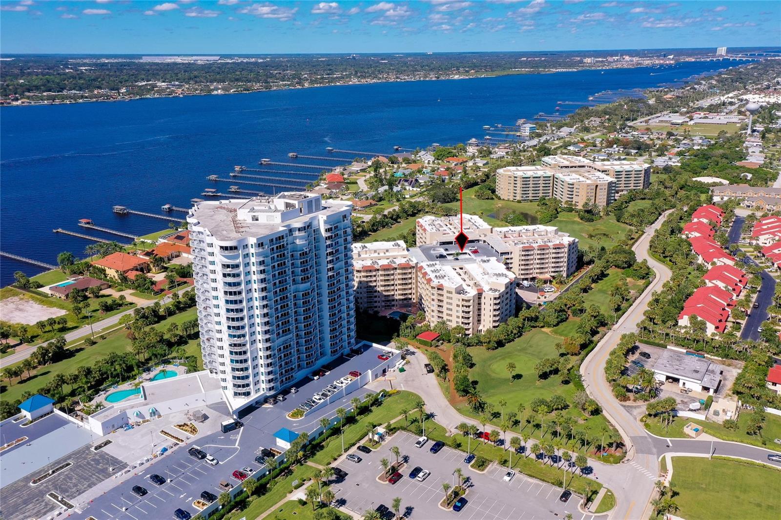 OCEANS CLOVERLEAF CONDO - Residential