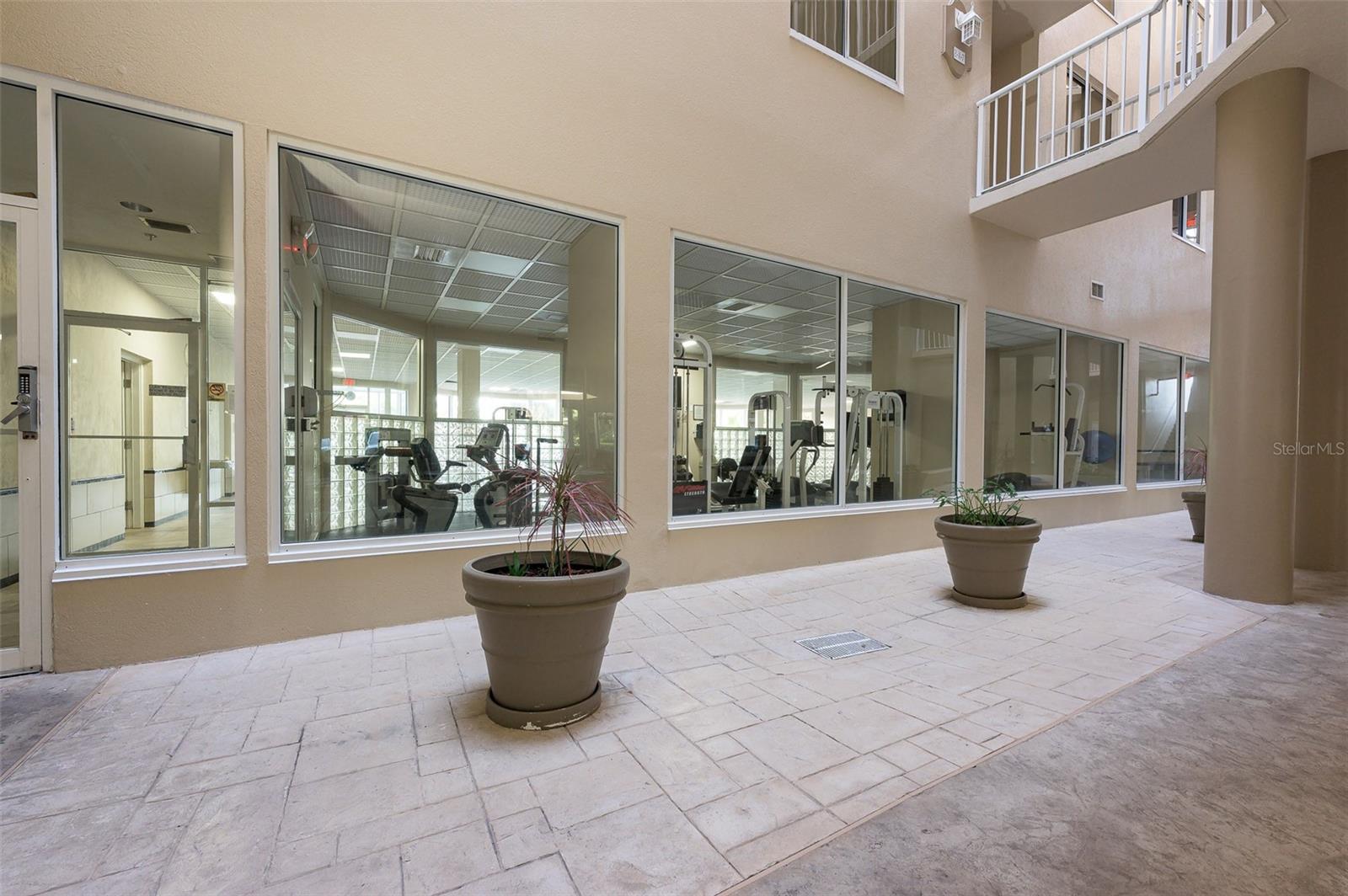 OCEANS CLOVERLEAF CONDO - Residential
