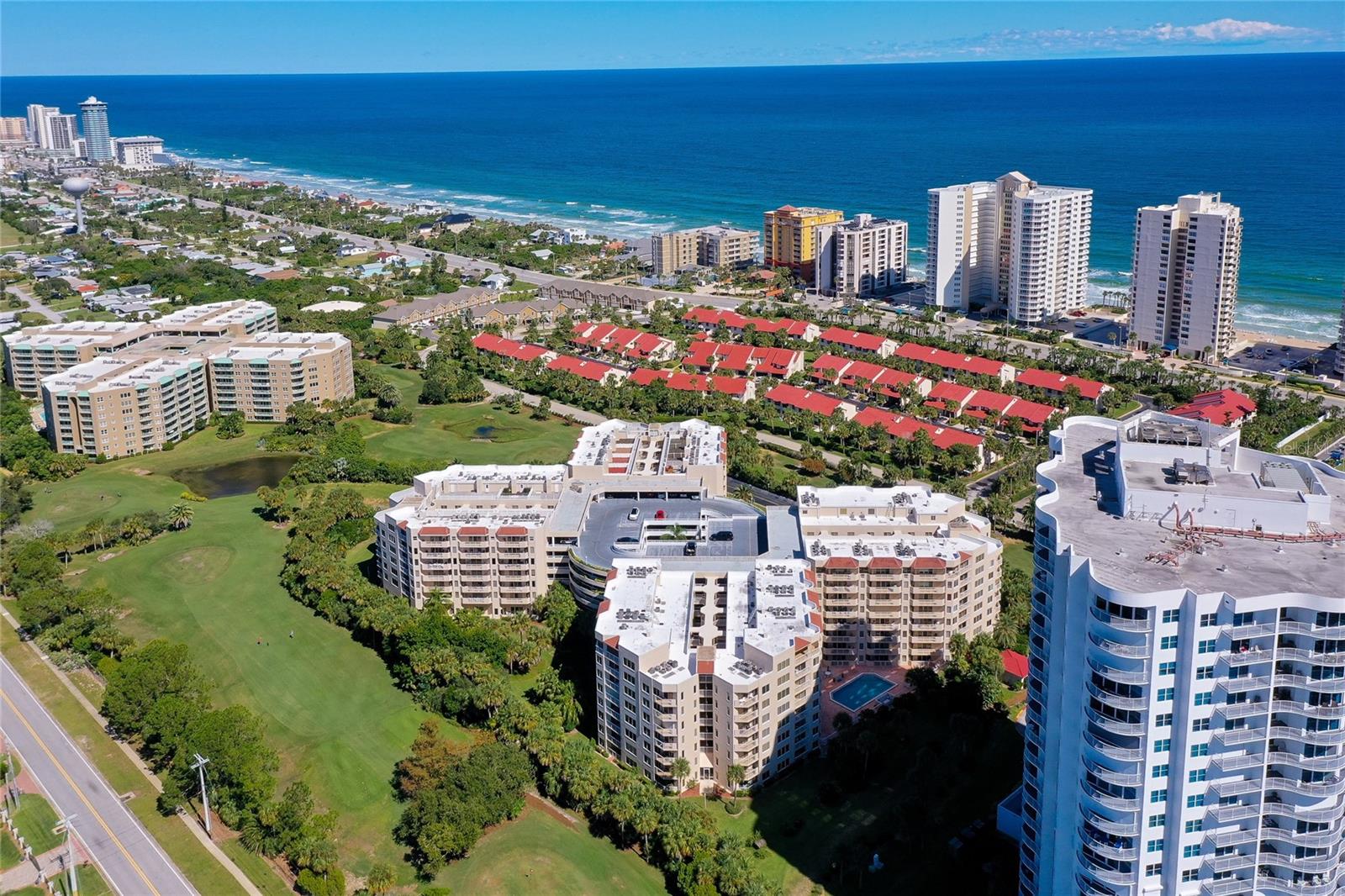OCEANS CLOVERLEAF CONDO - Residential