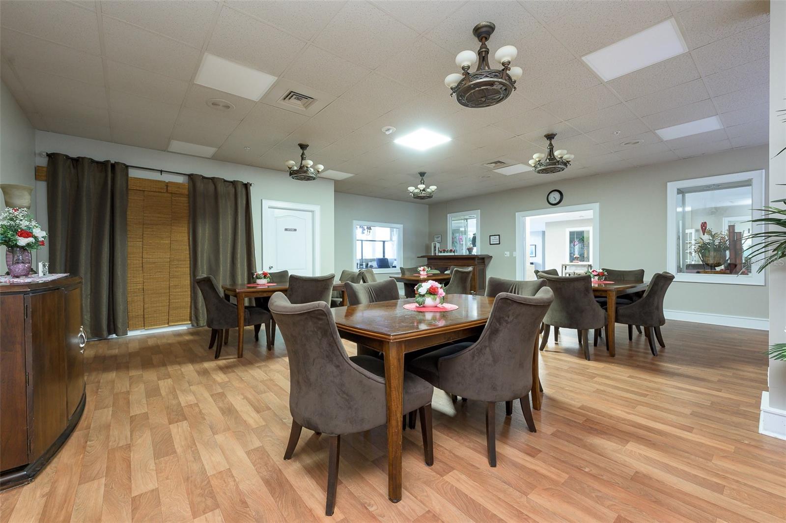 OCEANS CLOVERLEAF CONDO - Residential