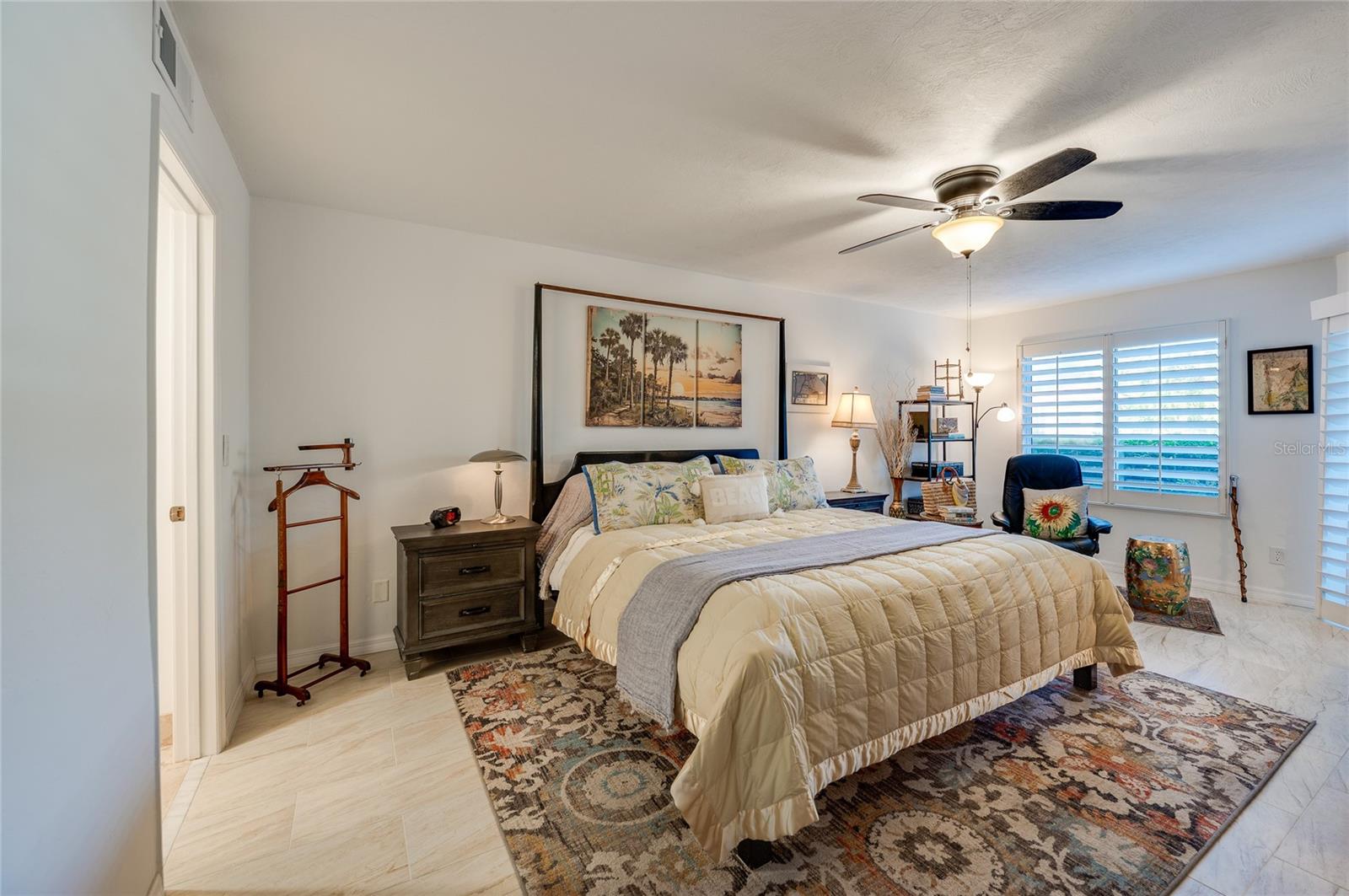OCEANS CLOVERLEAF CONDO - Residential