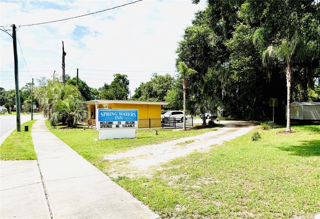 Photo of 4851 Us Highway 17 Highway, De Leon Springs, FL 32130 (MLS # V4949428)