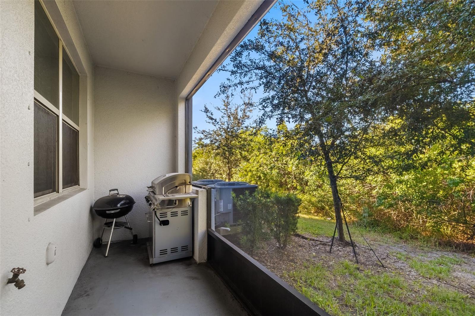 GLENCOVE AT BAY PARK - Residential Lease