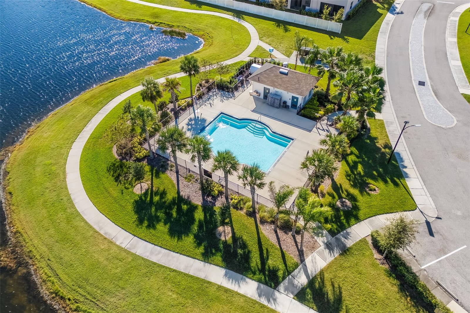 GLENCOVE AT BAY PARK - Residential Lease