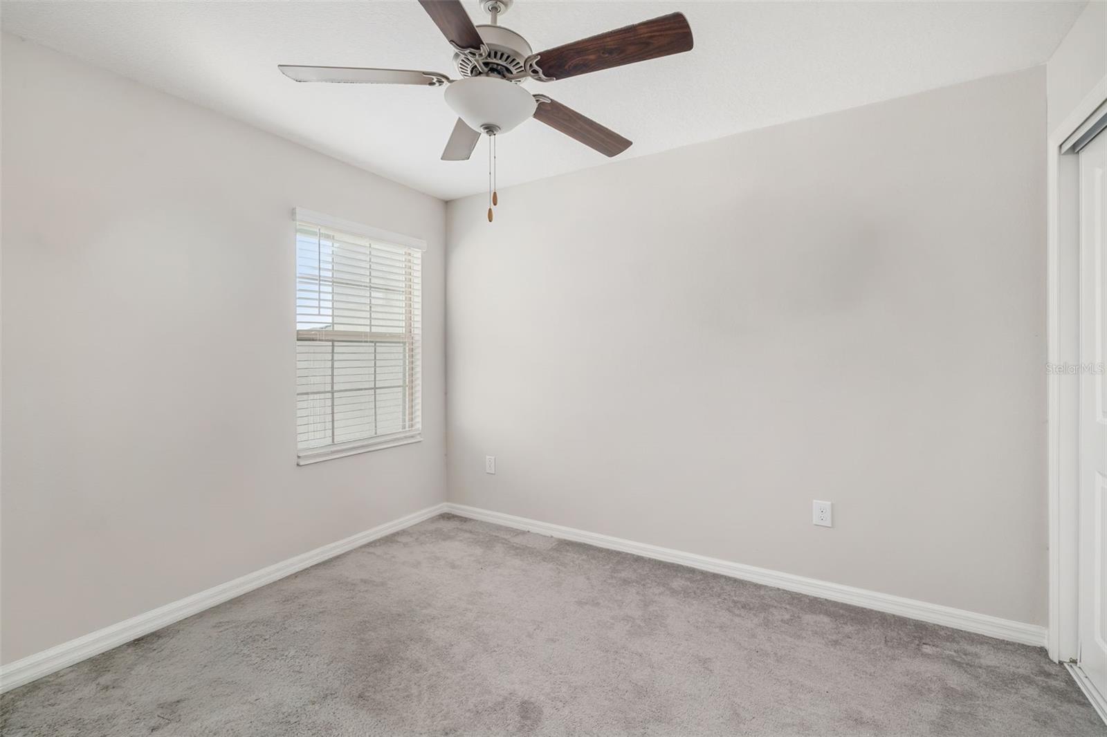 GLENCOVE AT BAY PARK - Residential Lease