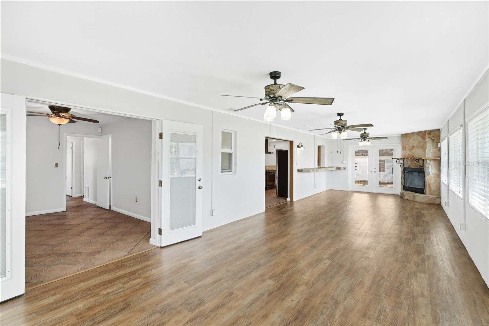 RESTFUL PINES - Residential Lease