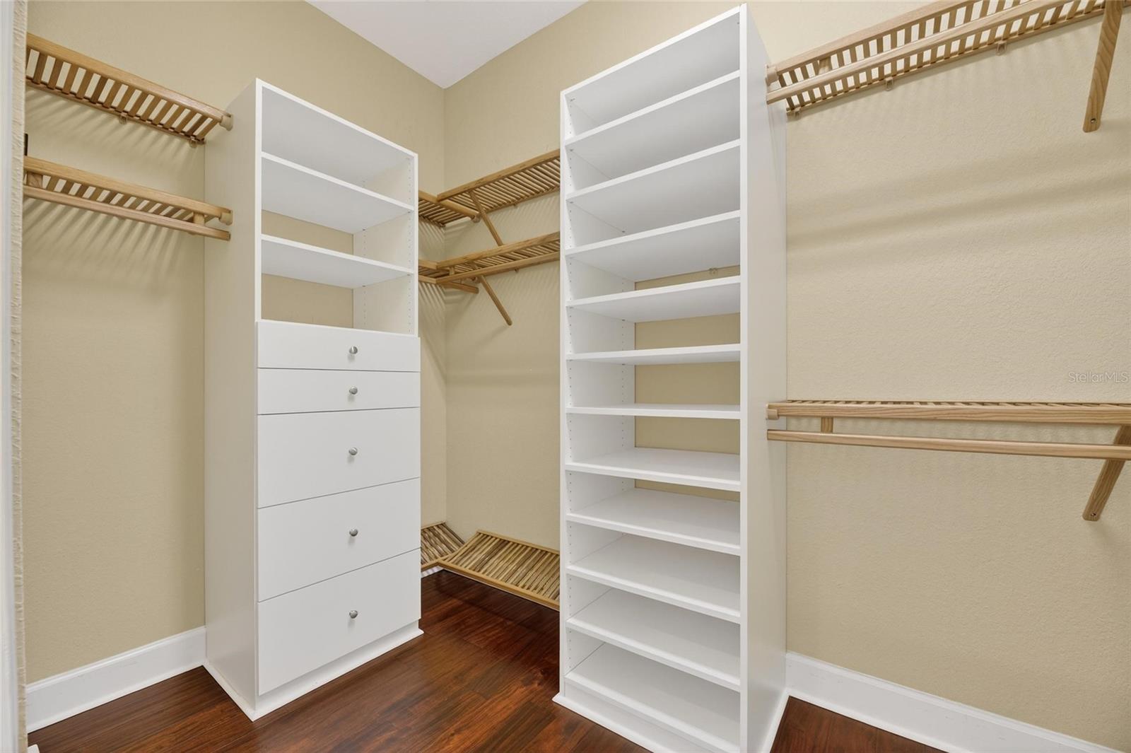 LEEN SUB - Residential