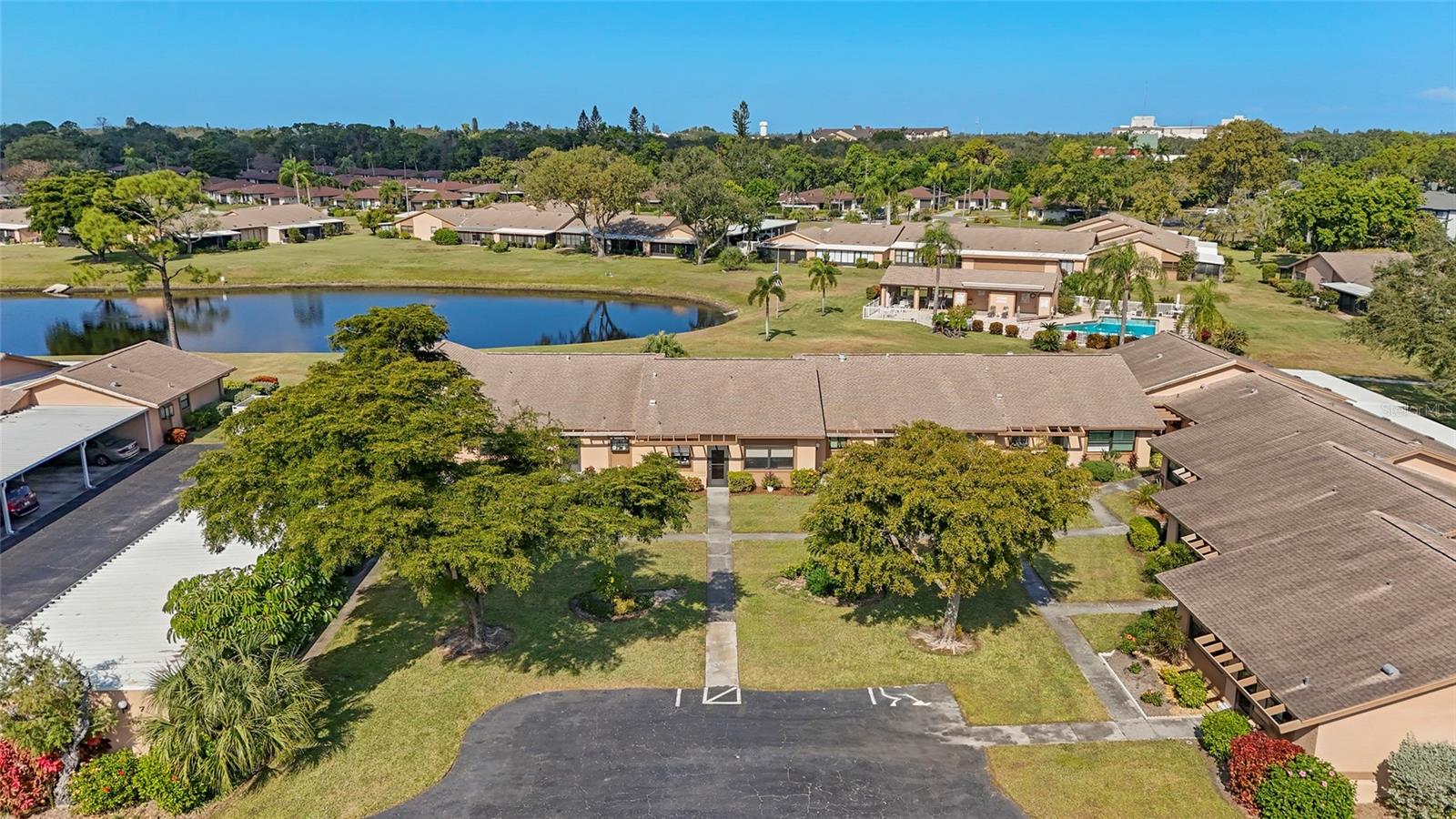 MEADOWCROFT SOUTH - Residential