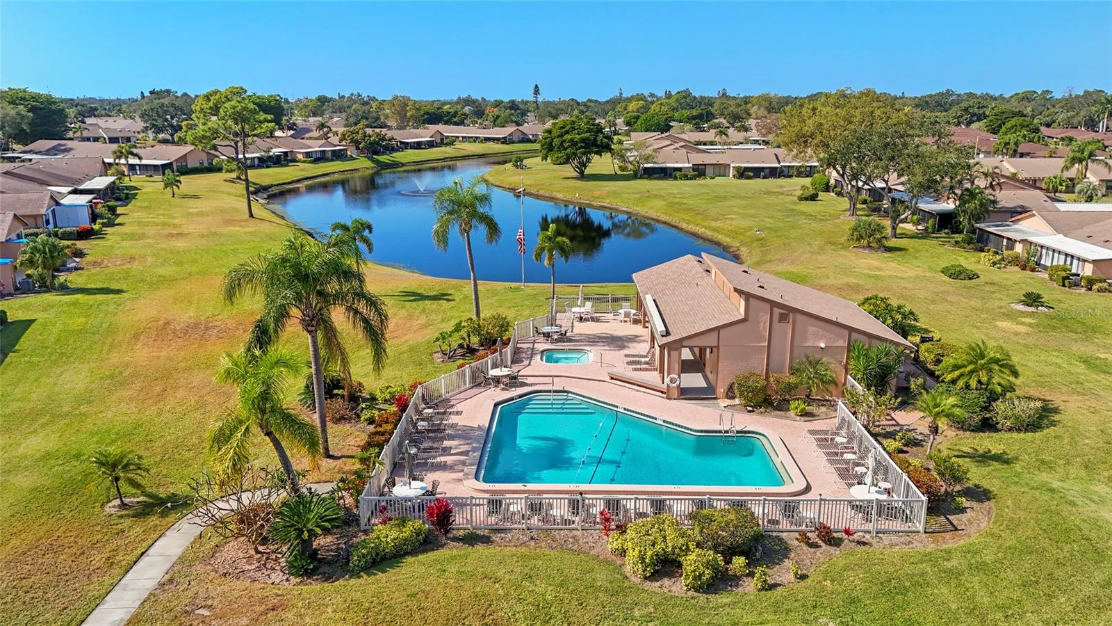 MEADOWCROFT SOUTH - Residential