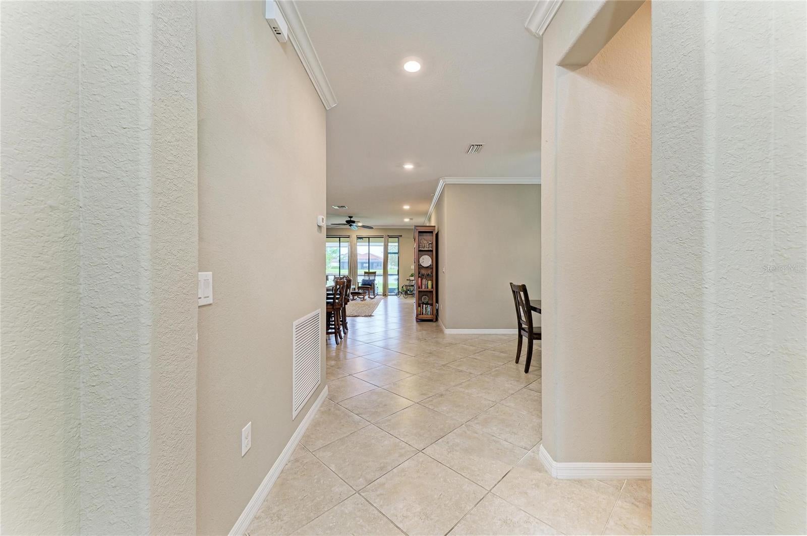 3512 SAVANNA PALMS COURT, LAKEWOOD RANCH, FL, 34211 4 3512 SAVANNA PALMS COURT