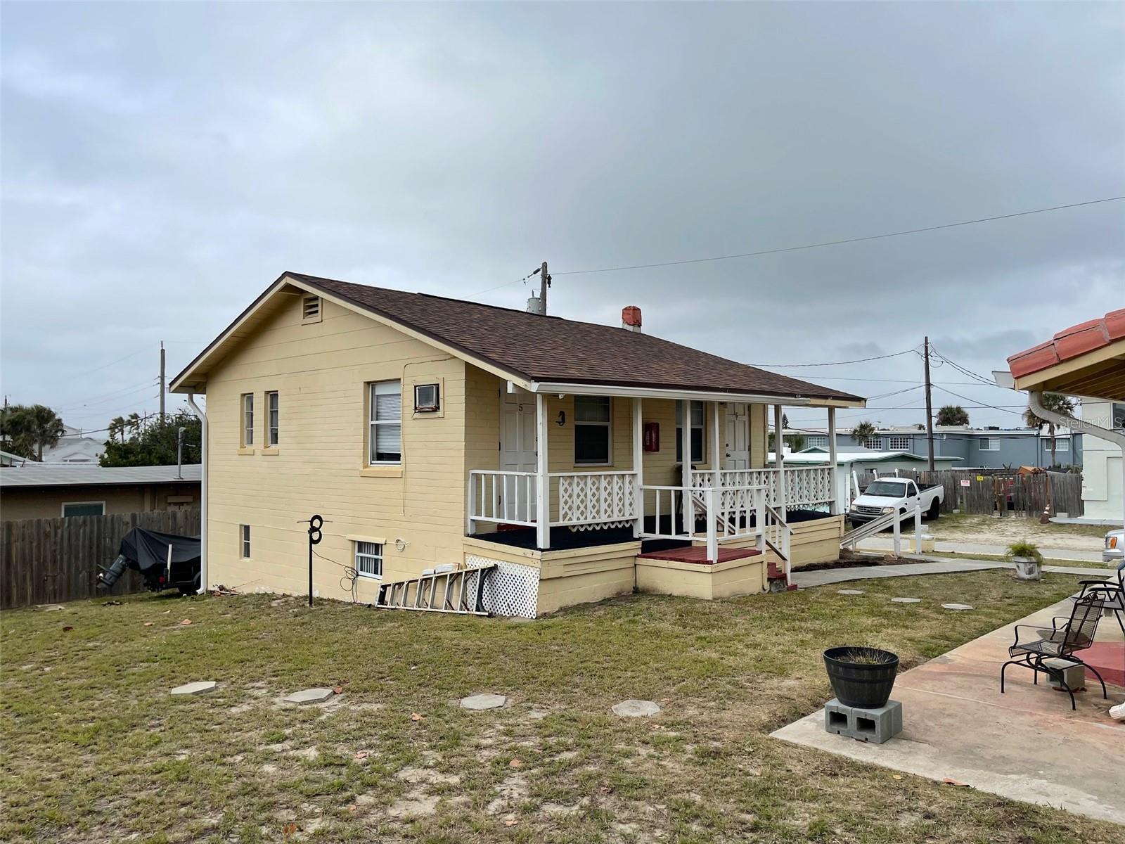 RIO MAR BEACHES - Residential Lease