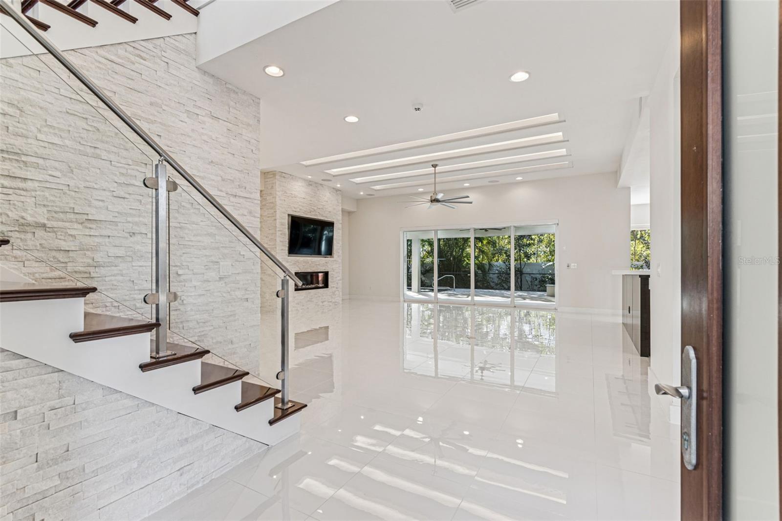 3118 W EL PRADO BOULEVARD