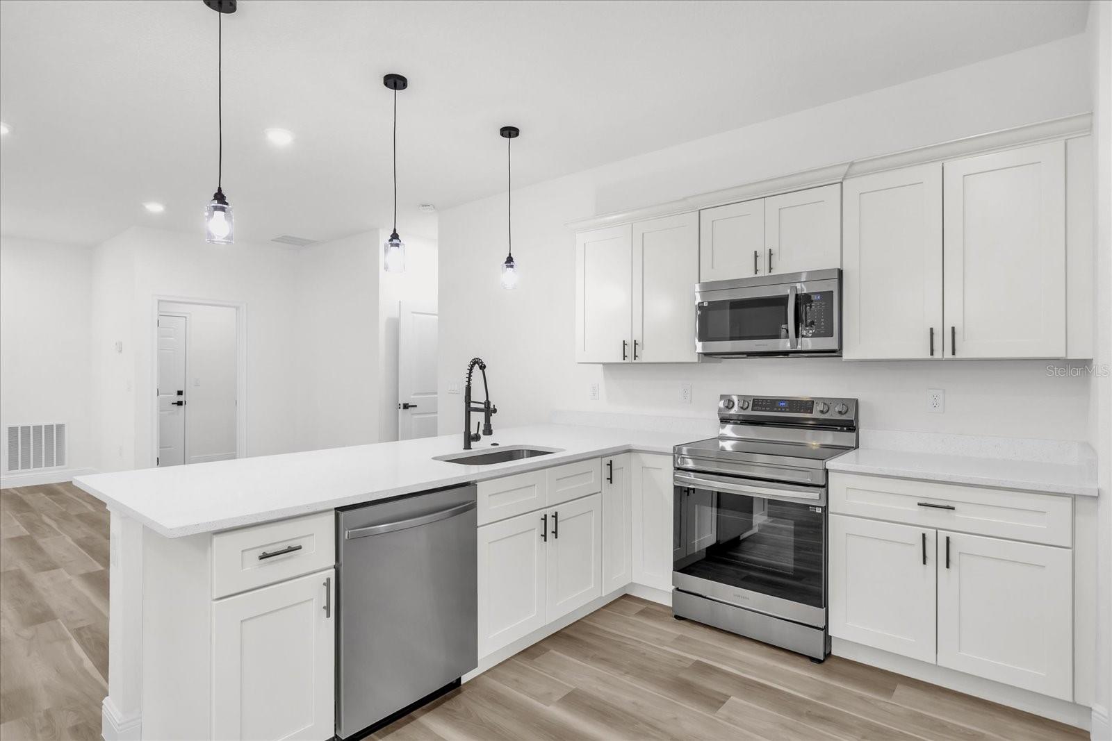 CITRUS SPGS UNIT 20 - Residential