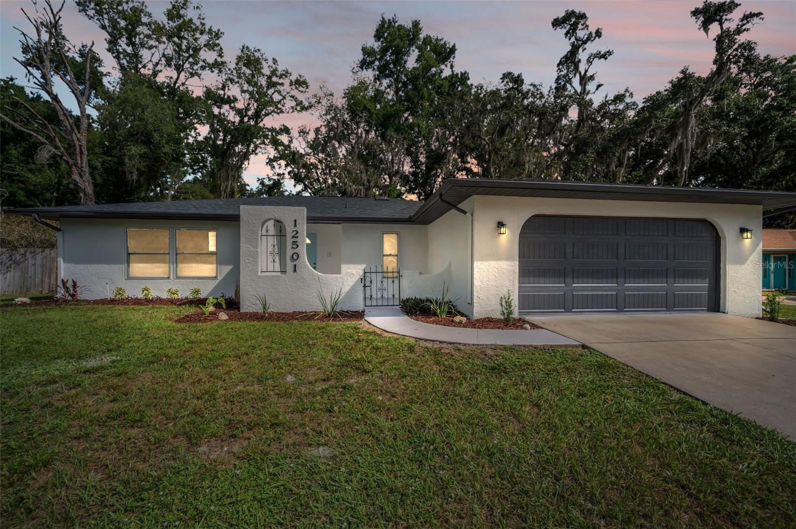 SHADOW LAKES - Residential