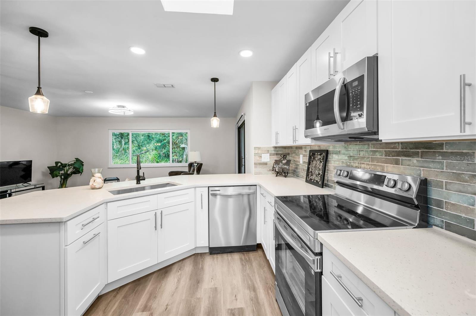 SHADOW LAKES - Residential