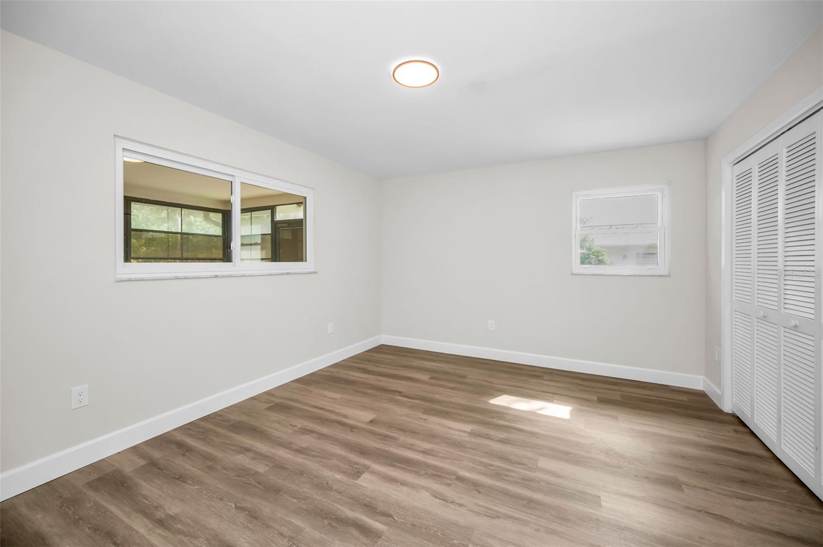 SHADOW LAKES - Residential
