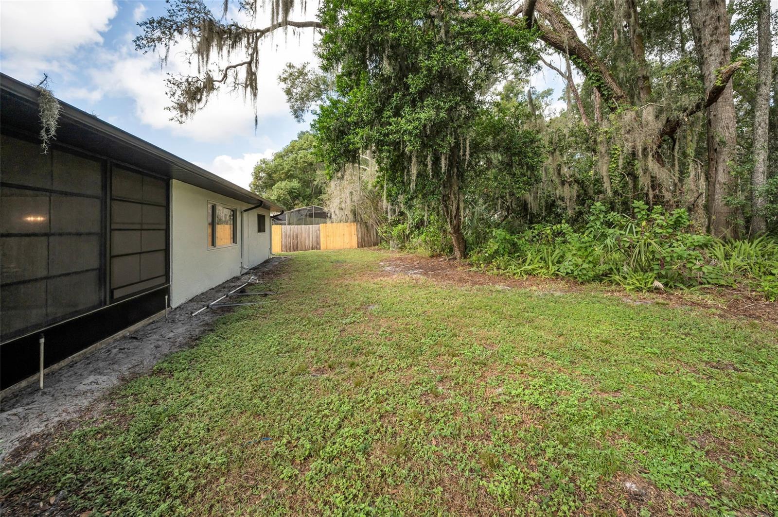 SHADOW LAKES - Residential