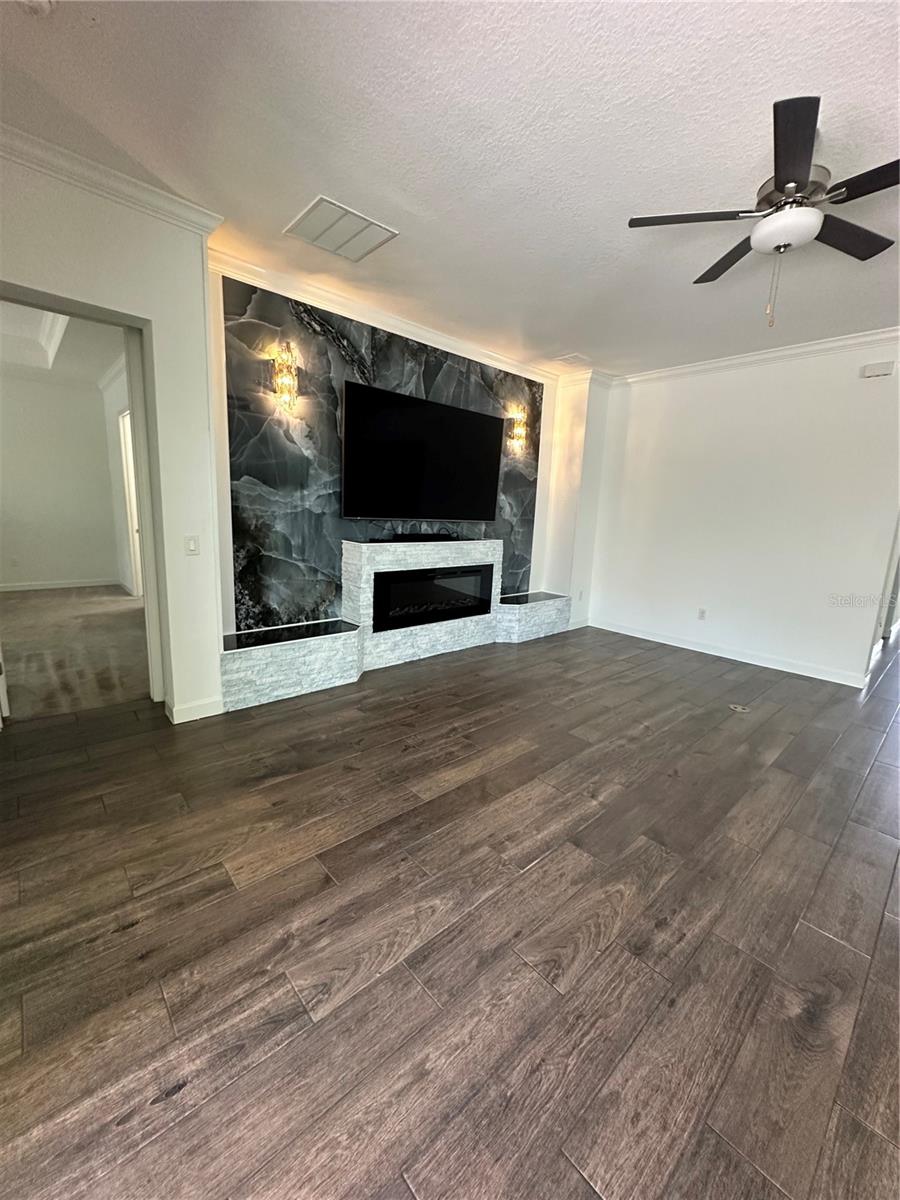 FOREST BROOKE ACTIVE ADULT PH - Residential