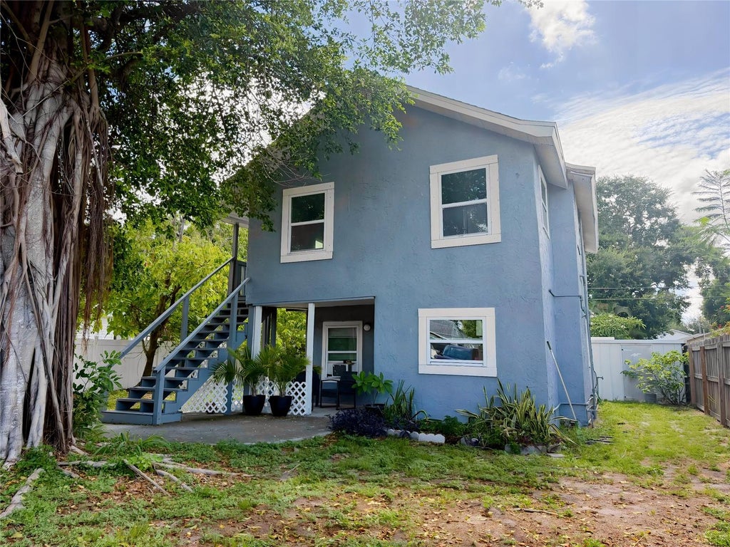 Photo of 1208 17th Street N, St Petersburg, FL 33713 (MLS # TB8560812)