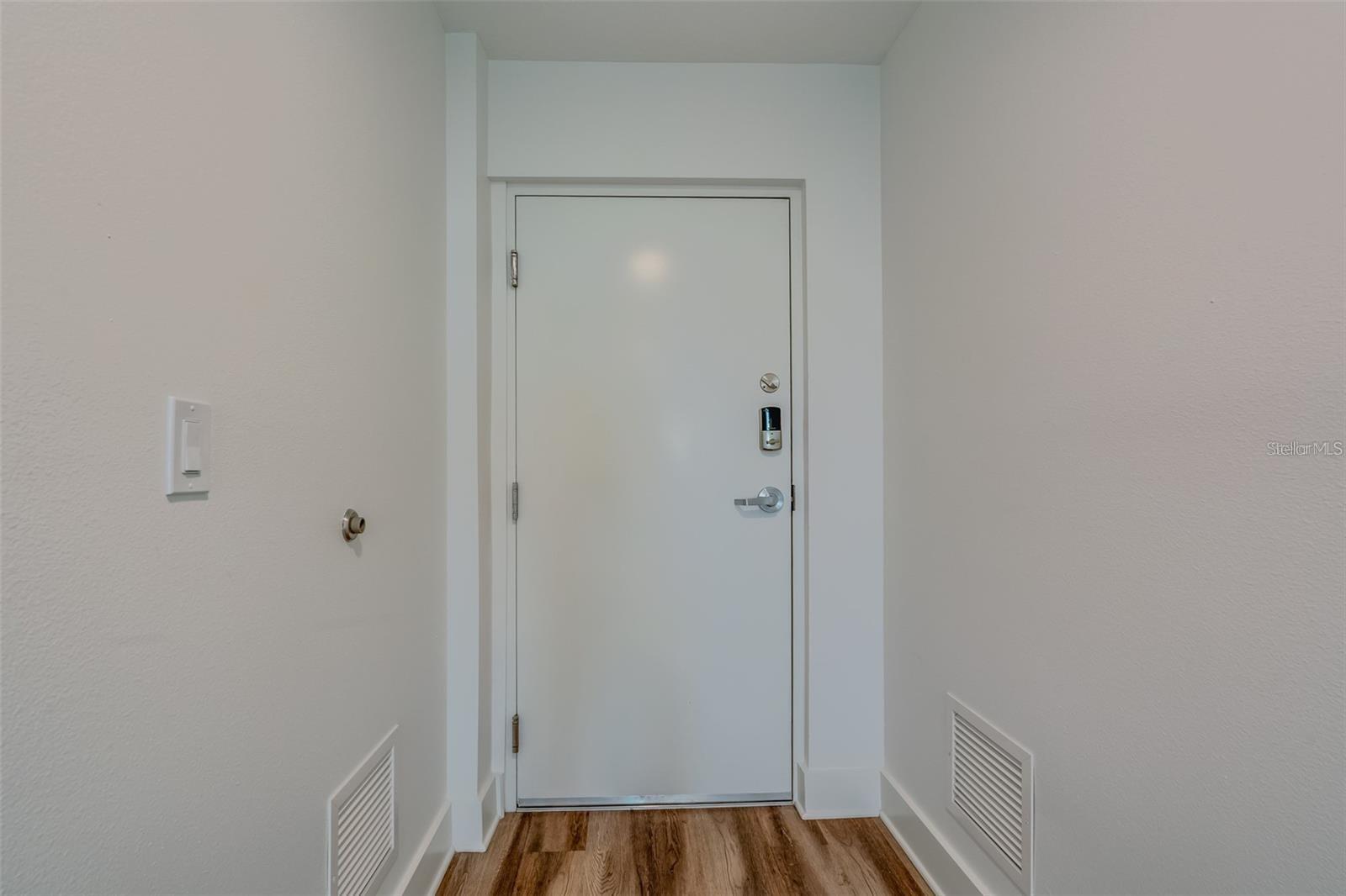 ISLAND ESTATES OF CLEARWATER UNIT 2 LOT 15 & S 1/2 - Residential Lease