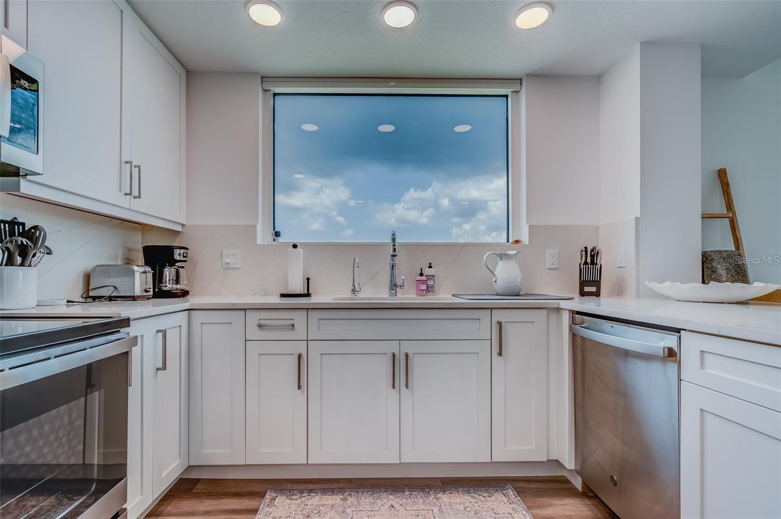 ISLAND ESTATES OF CLEARWATER UNIT 2 LOT 15 & S 1/2 - Residential Lease