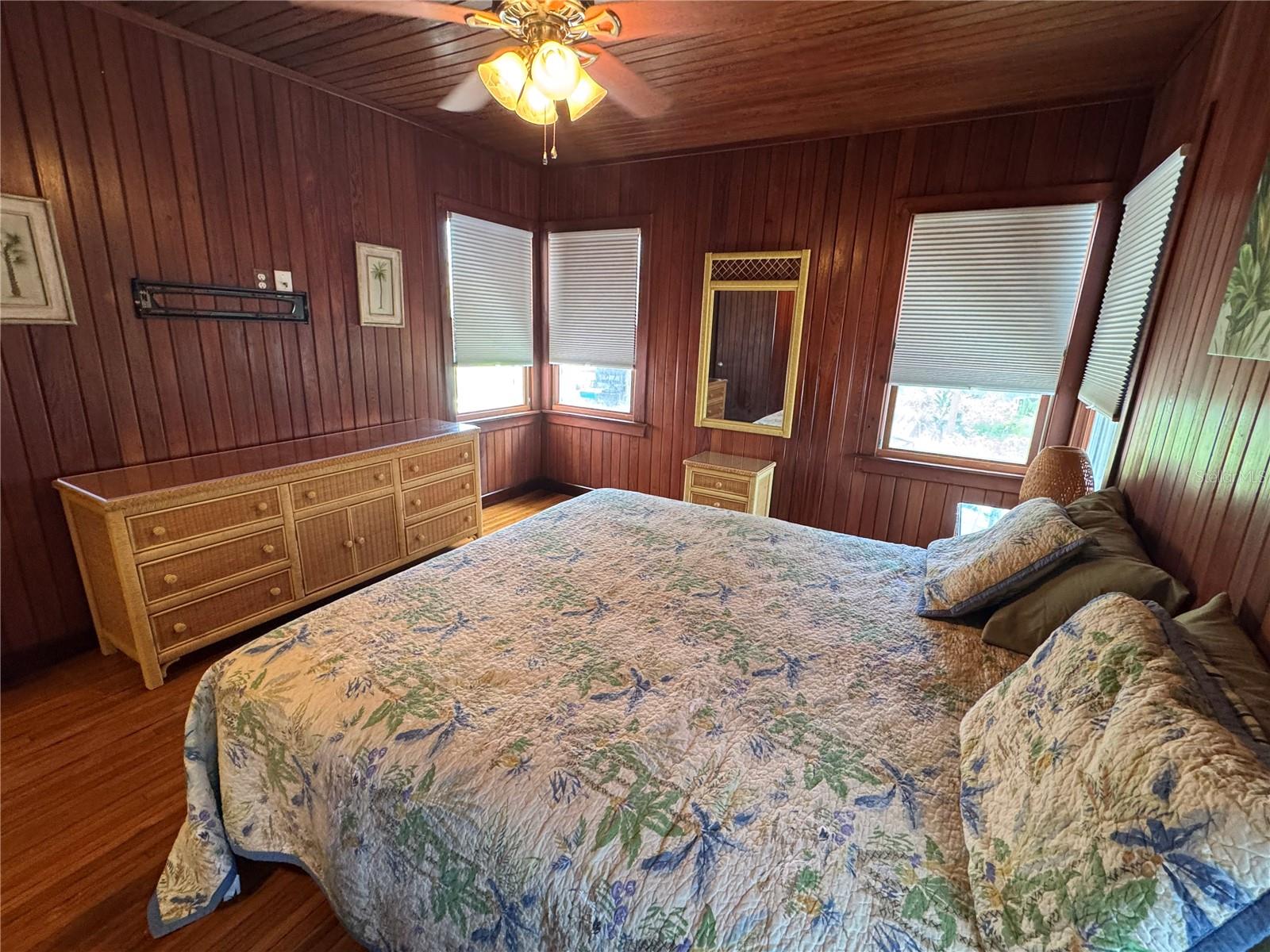 MC SHEEHY SUB - Residential Lease