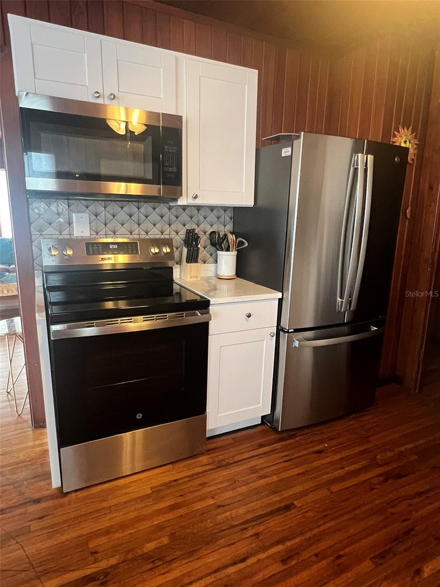 MC SHEEHY SUB - Residential Lease