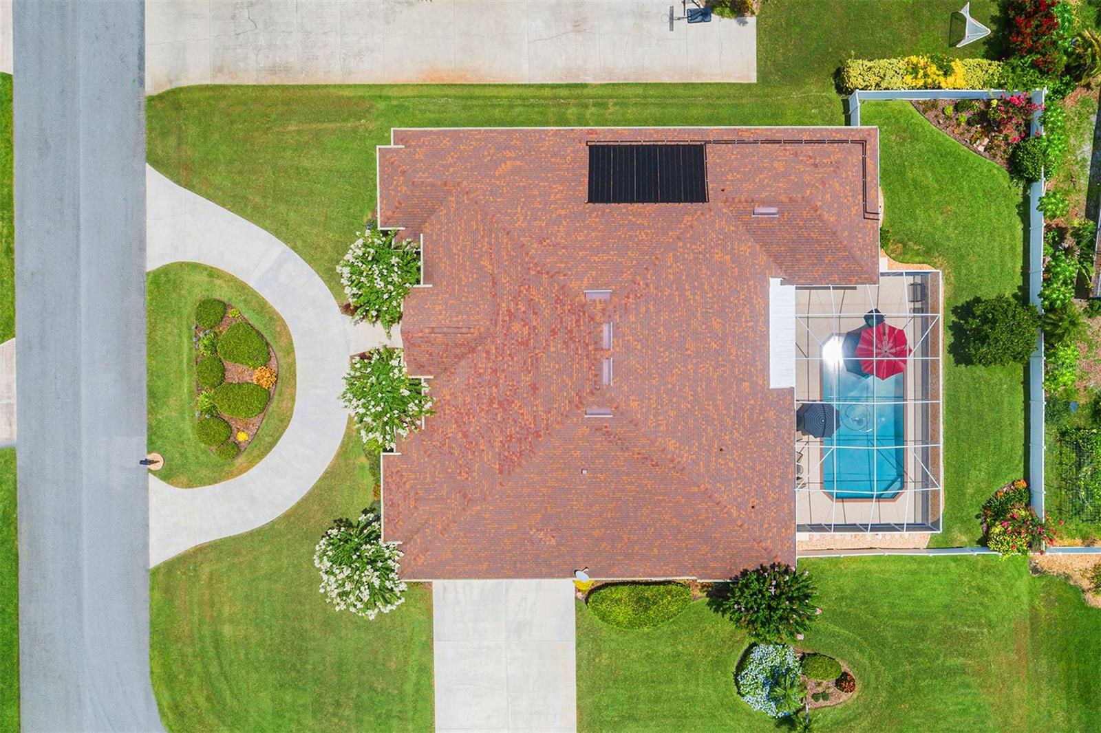 328 HAMILTON SHORES DRIVE NE
