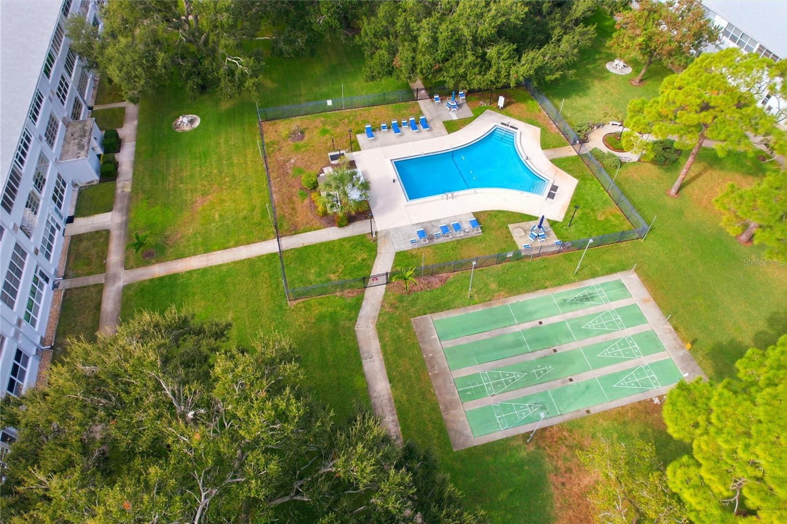 WINSTON GATEWAY ASSOC INC CONDO - Residential