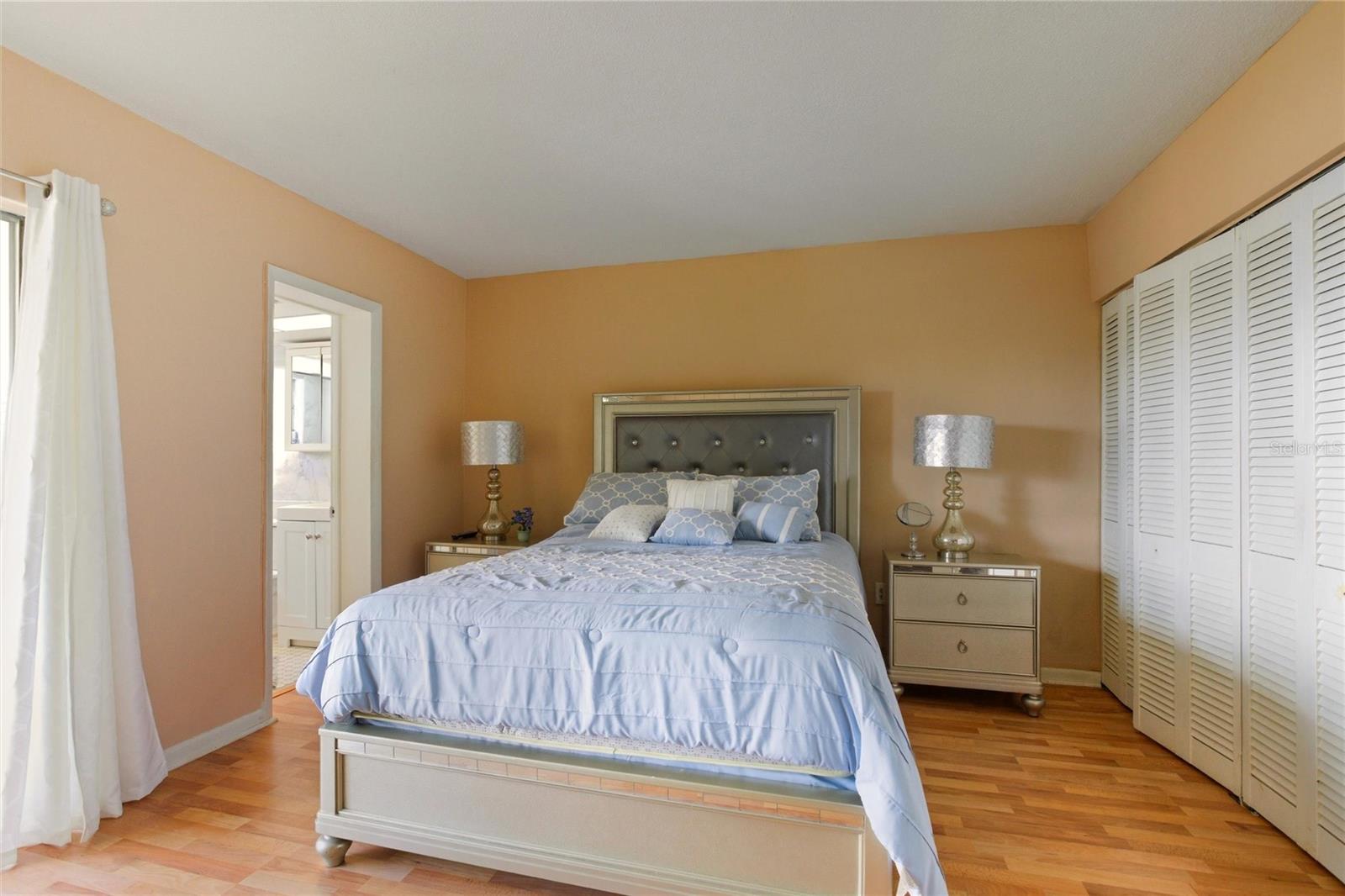 WINSTON GATEWAY ASSOC INC CONDO - Residential