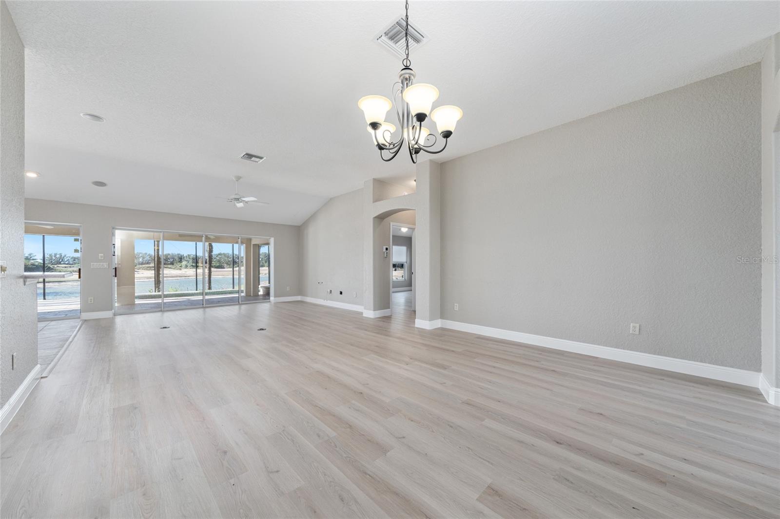 VILLAGES/SUMTER - Residential