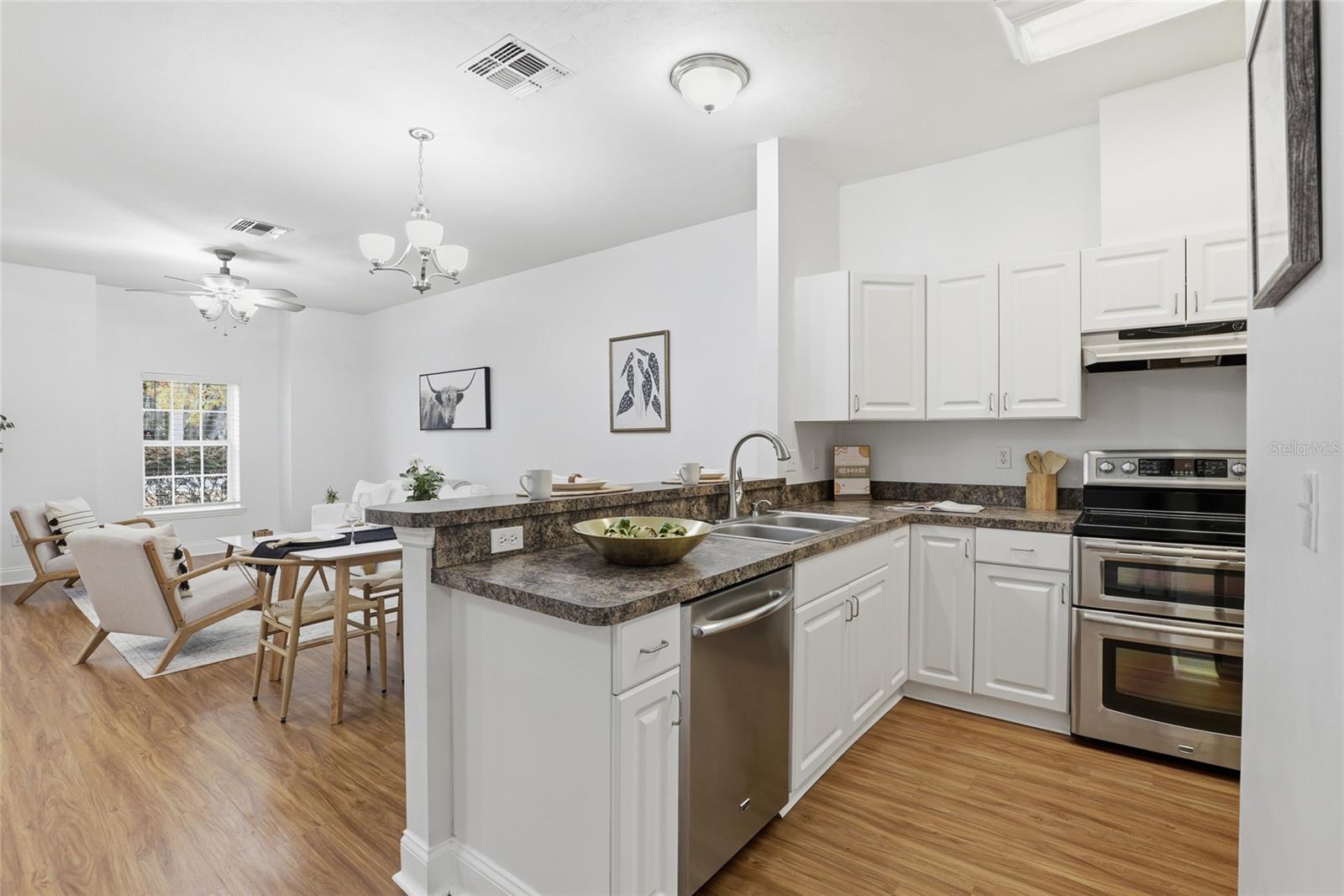 CONNEMARA CONDO - Residential