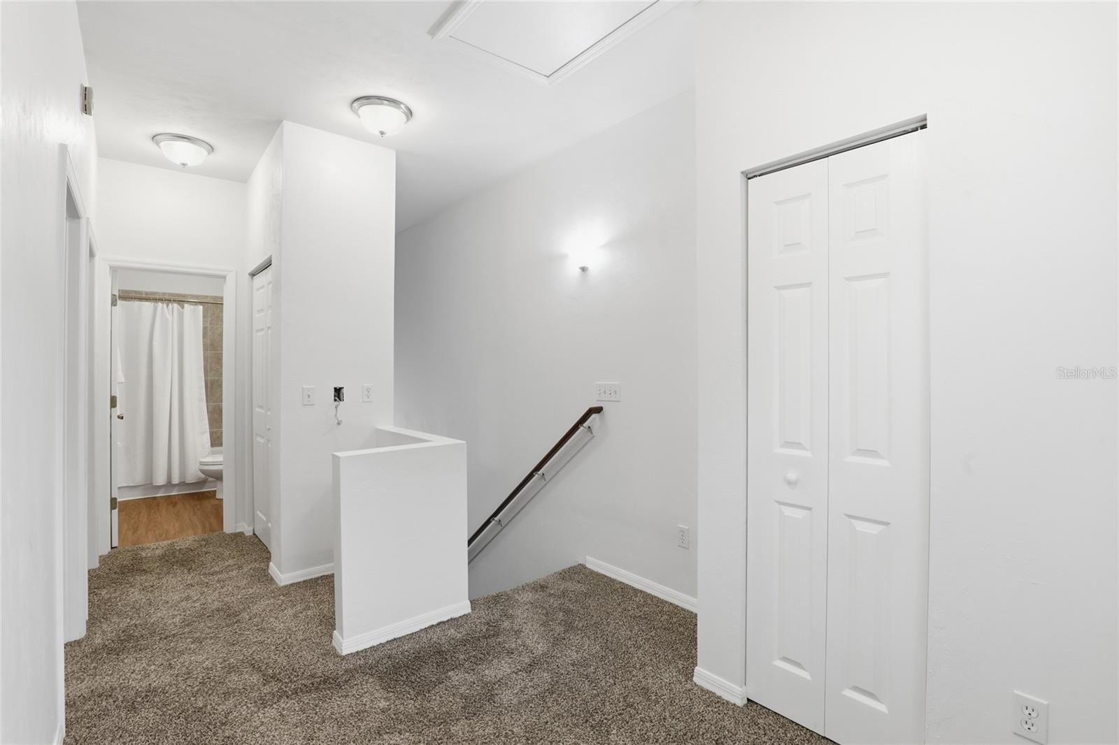 CONNEMARA CONDO - Residential