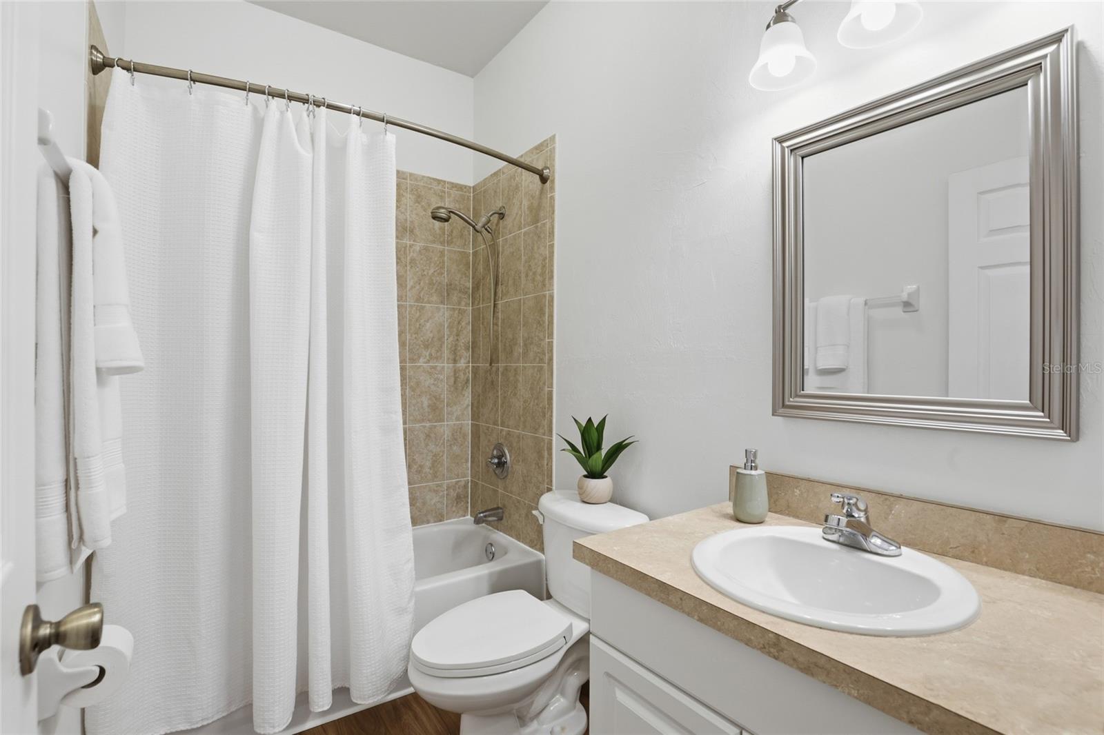 CONNEMARA CONDO - Residential