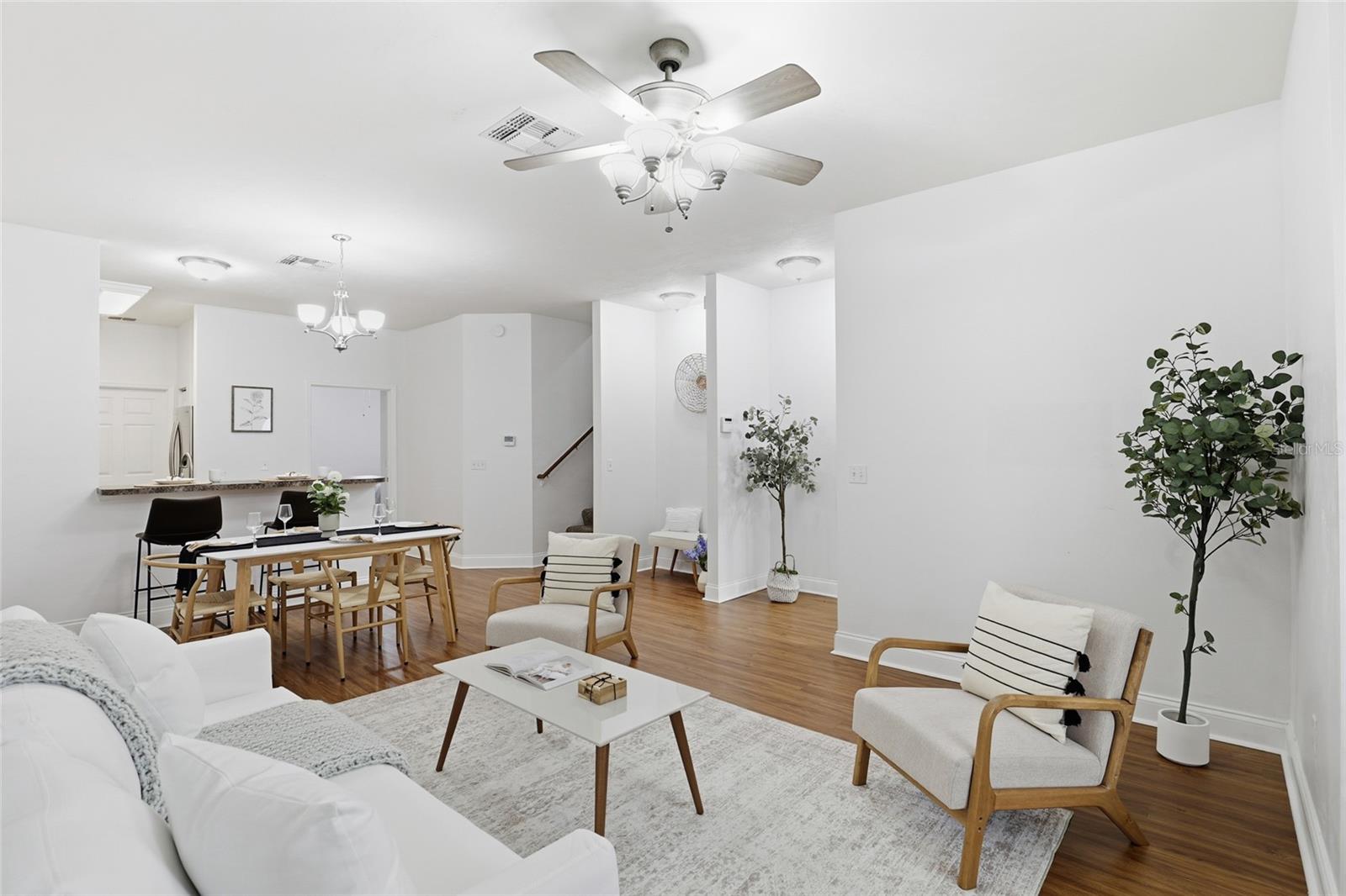 CONNEMARA CONDO - Residential