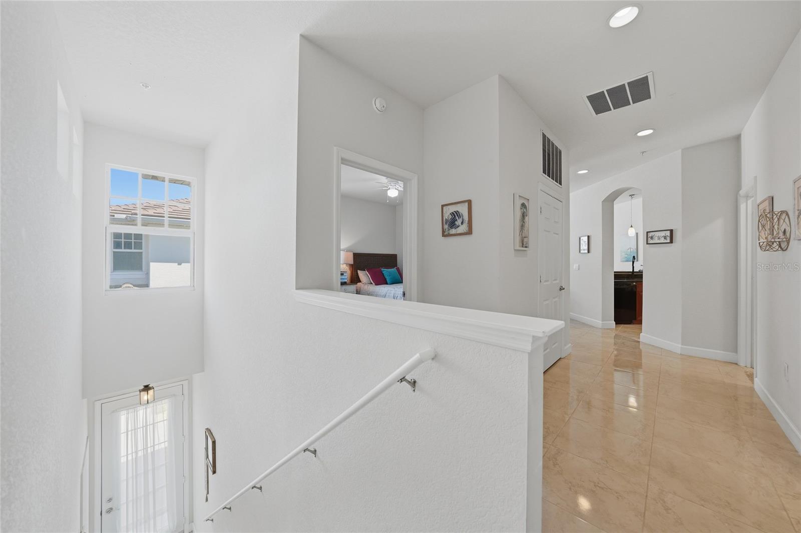 ACAPULCO LAKES - Residential