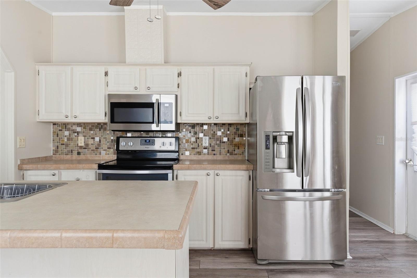 INTERNATIONAL BASS LAKE RESORT PH 01 - Residential