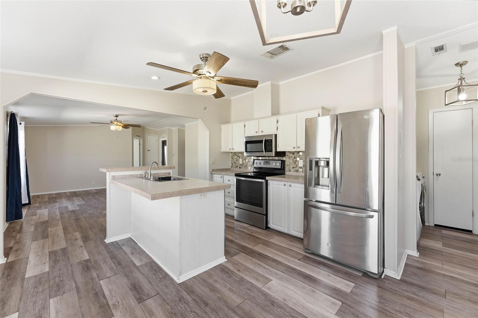 INTERNATIONAL BASS LAKE RESORT PH 01 - Residential