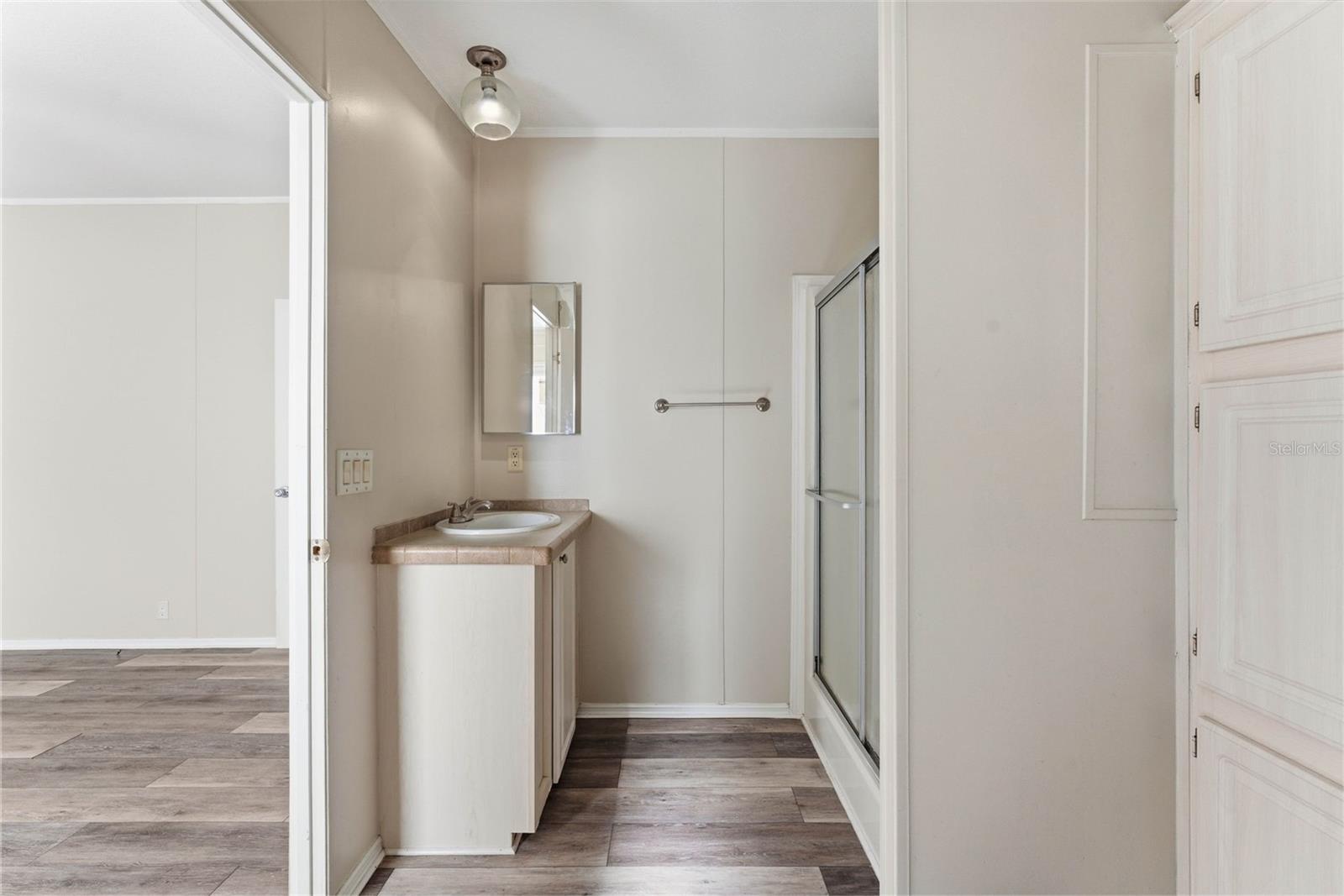 INTERNATIONAL BASS LAKE RESORT PH 01 - Residential