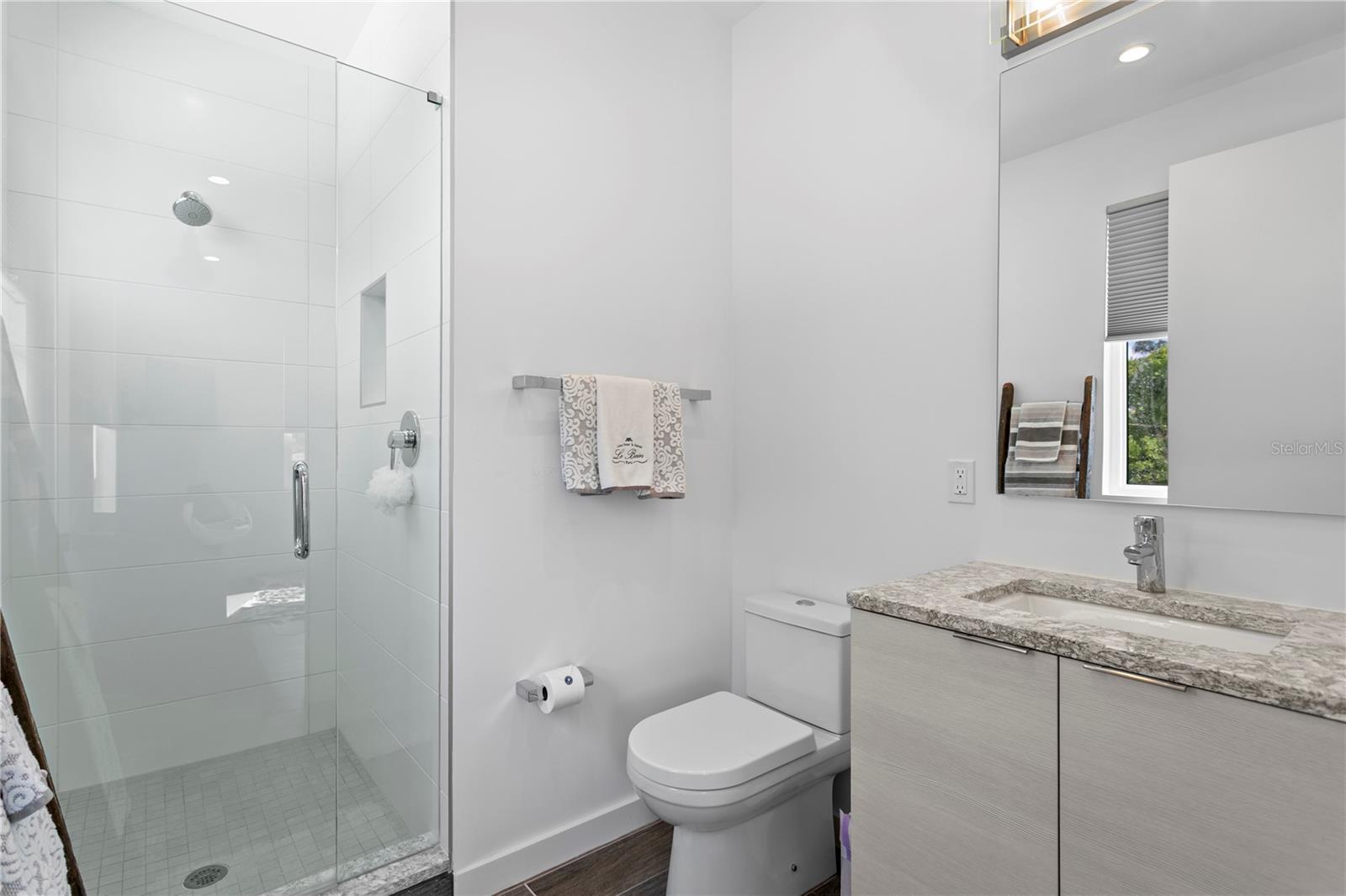 SNELL ISLE REV. REP. BRIGHTSIDES - Residential