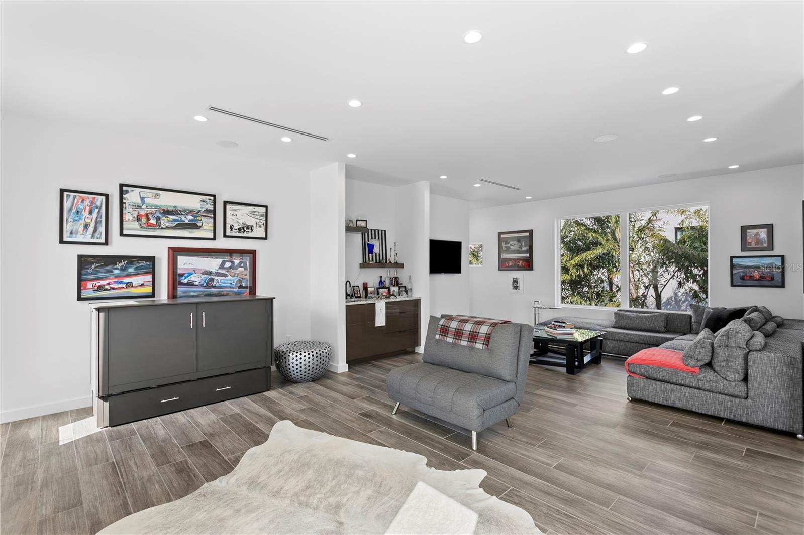 SNELL ISLE REV. REP. BRIGHTSIDES - Residential