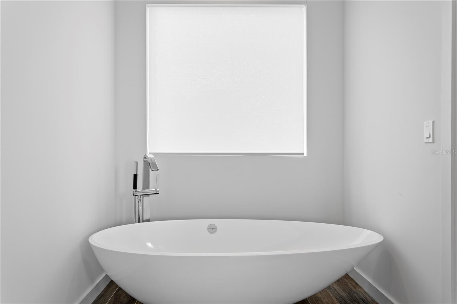 SNELL ISLE REV. REP. BRIGHTSIDES - Residential