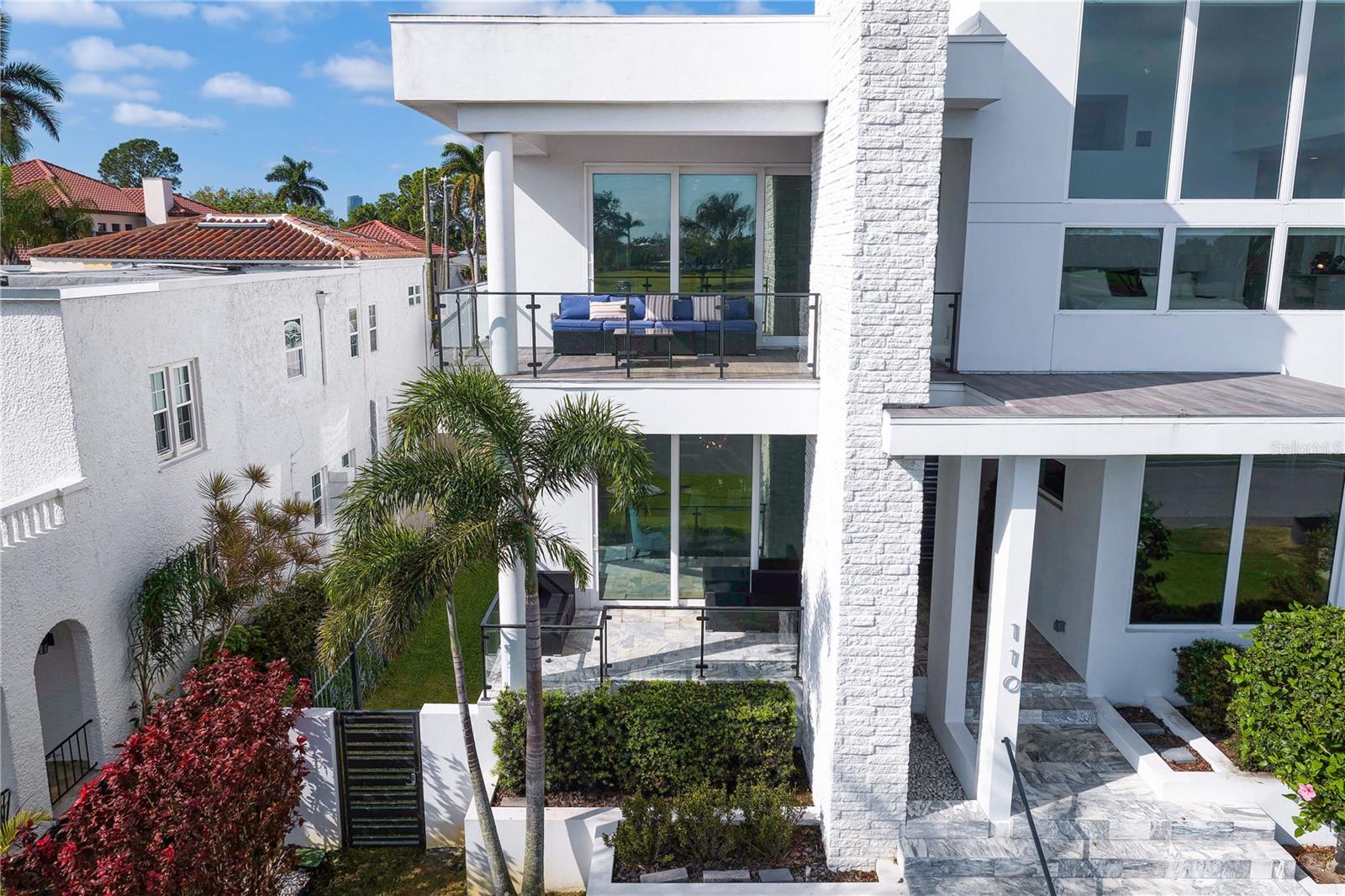 SNELL ISLE REV. REP. BRIGHTSIDES - Residential