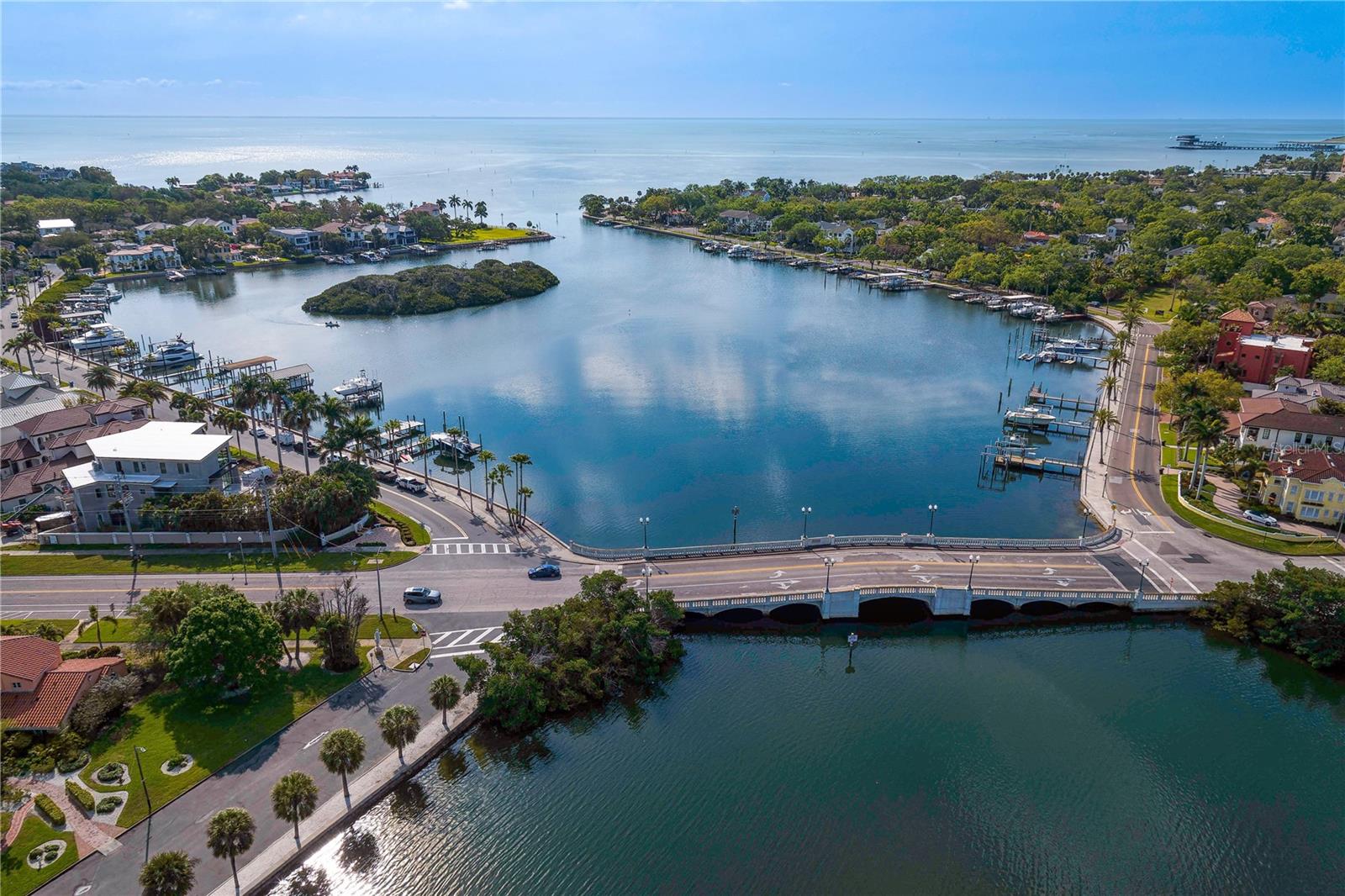 SNELL ISLE REV. REP. BRIGHTSIDES - Residential