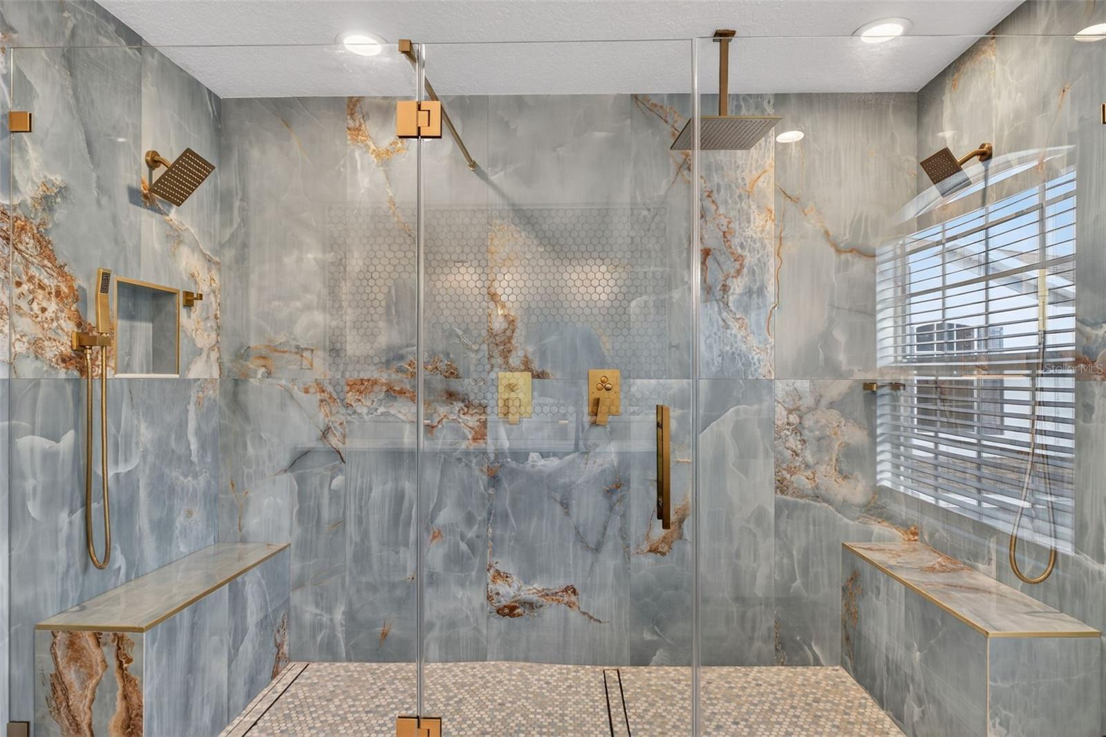 STONEYBROOK WEST - Residential