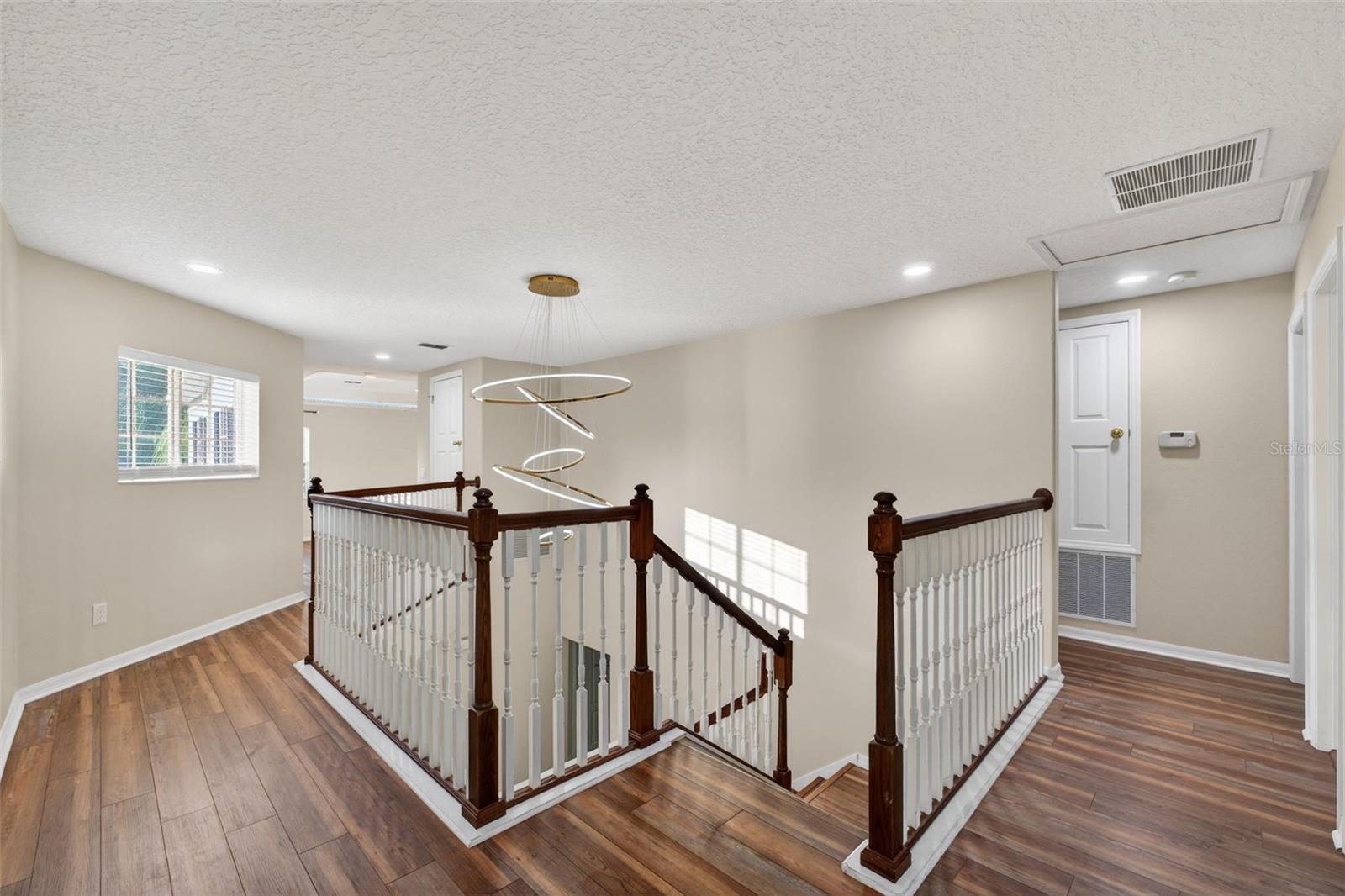 STONEYBROOK WEST - Residential