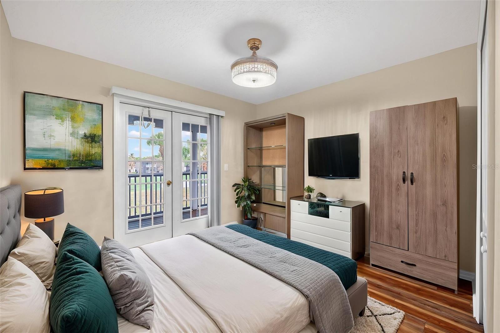 STONEYBROOK WEST - Residential