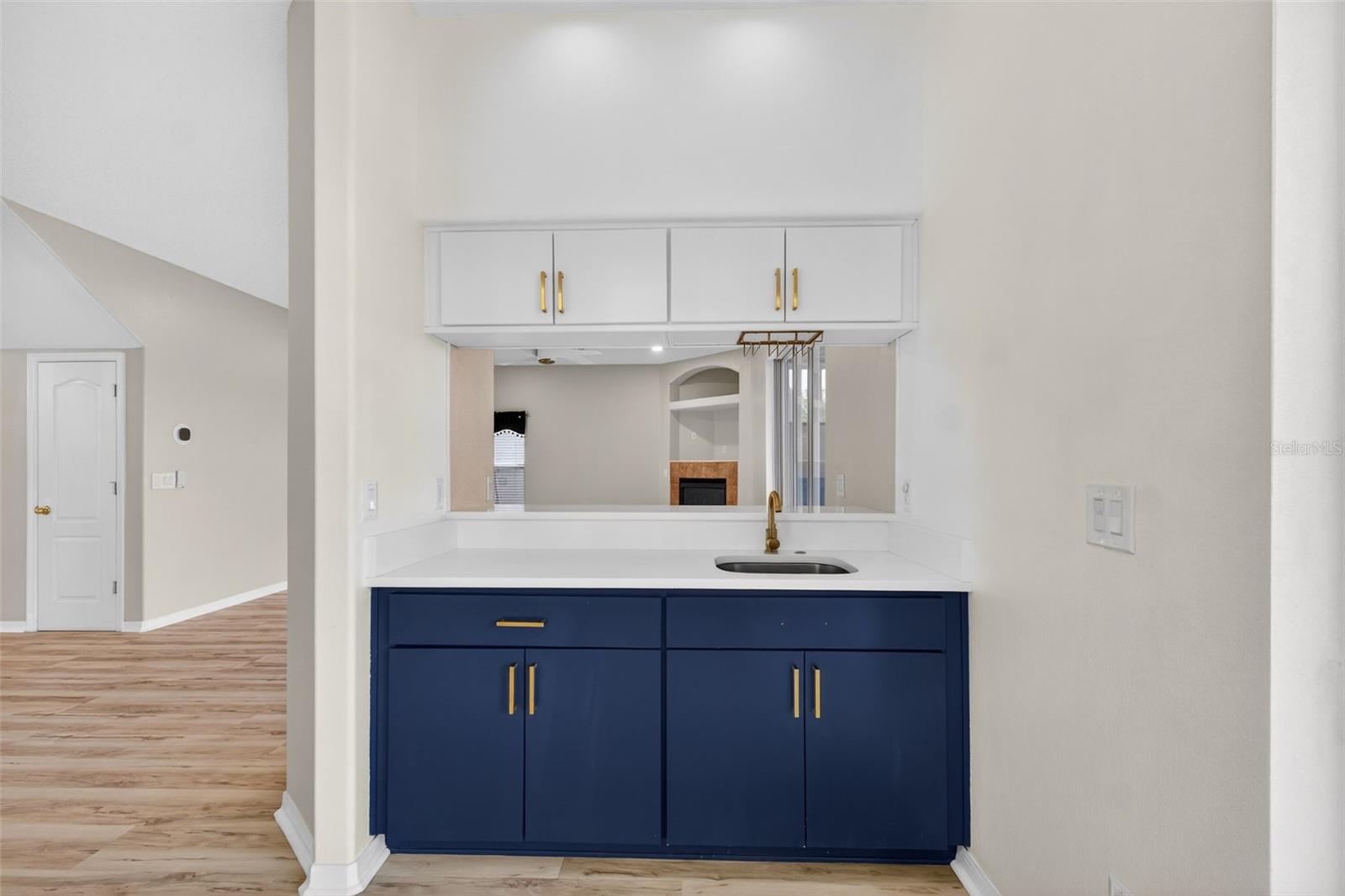 STONEYBROOK WEST - Residential